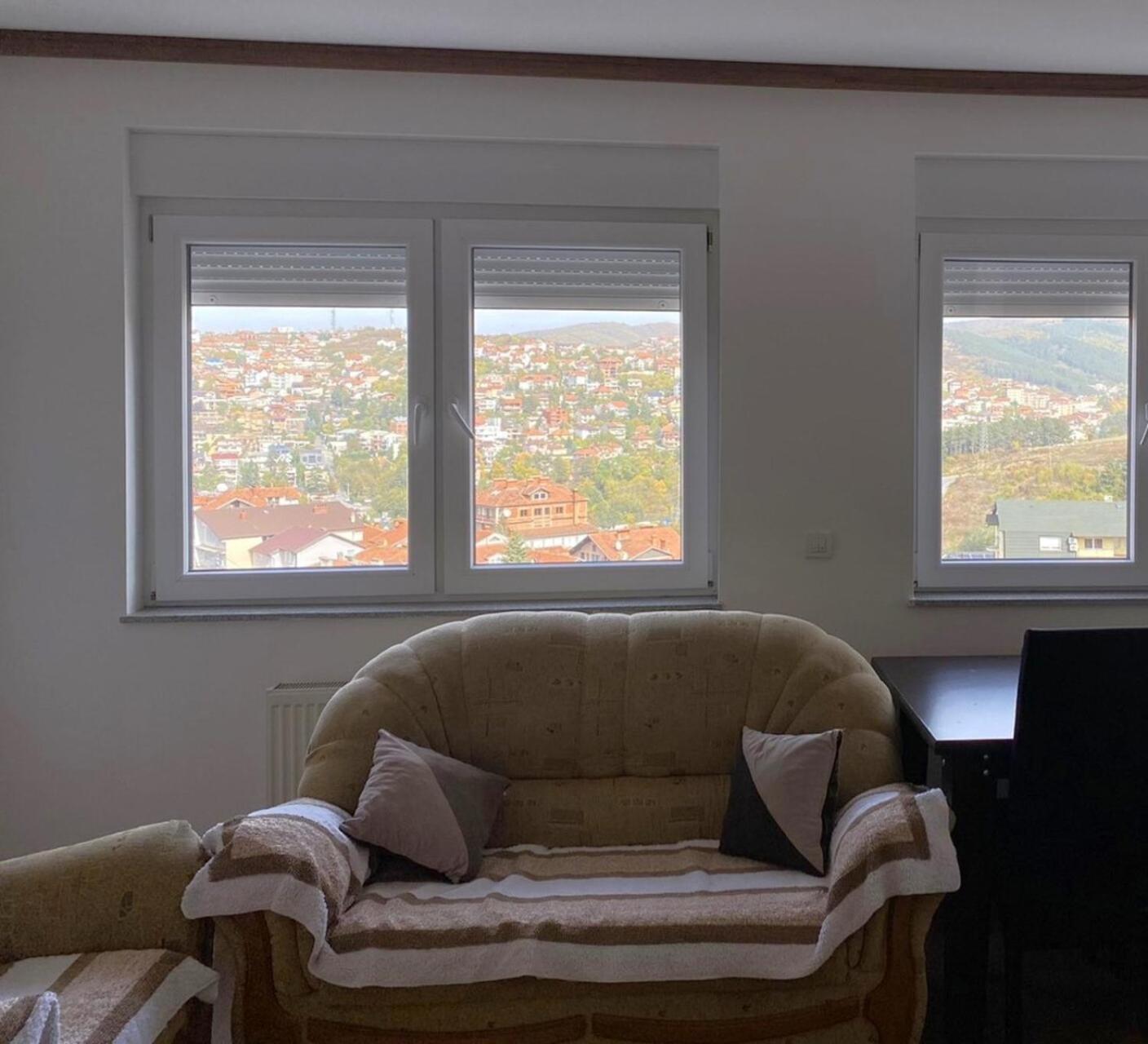 Private Apartments Prishtina 프리슈티나 외부 사진